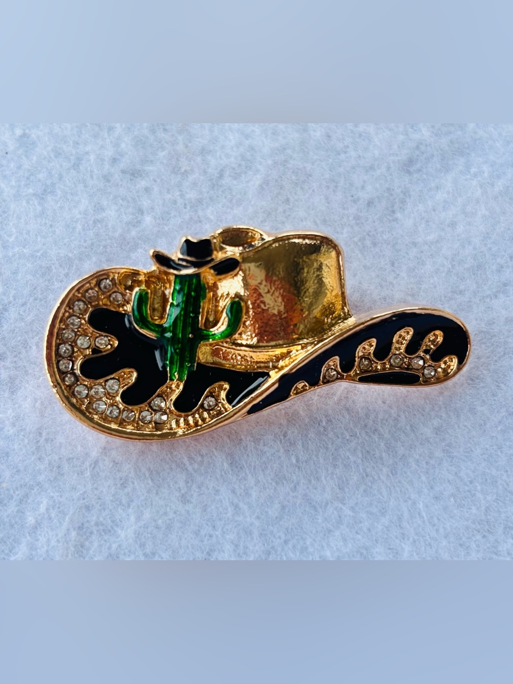Western Cowboy Hat Cactus Brooch Black Enamel Rhinestone Gold Tone